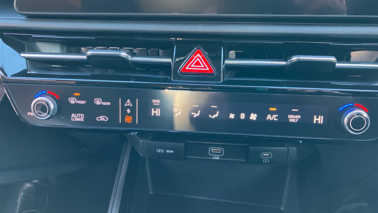 Kia Niro 1.6 GDi 127 Hybrid 2 Nav 5dr DCT Hybrid Estate